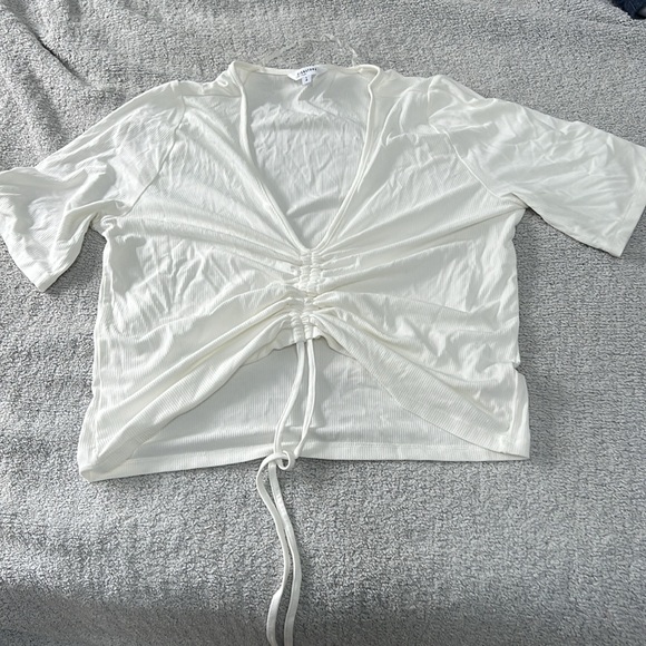 Never worn- women’s tie/ pull top- size- large - Picture 3 of 6